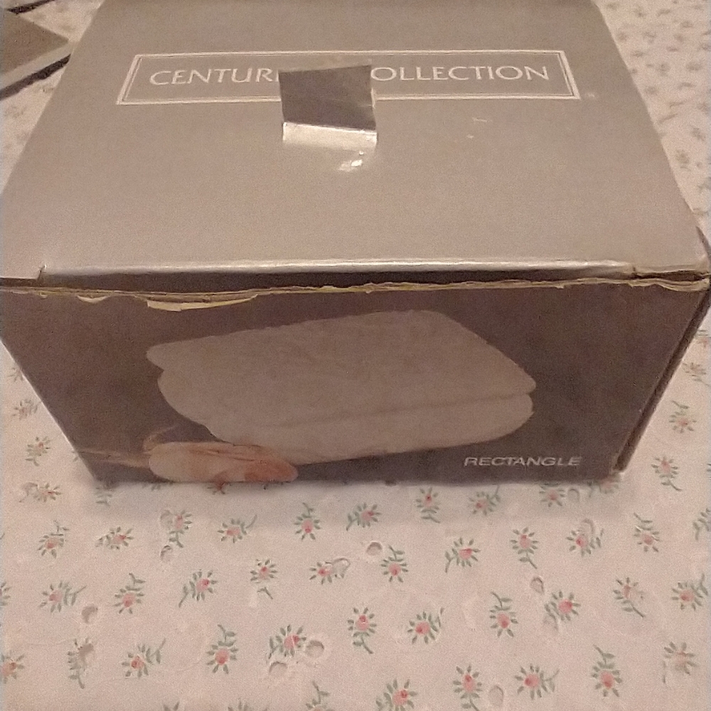 Trinket box